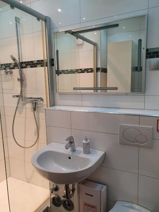 Apartment Binnenhafen Duisburg Bagian luar foto